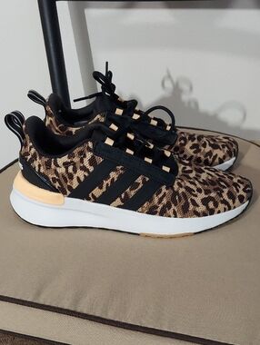 Adidas Sneakers, Size 8, Cloudfoam Super Comfort,  Leopard